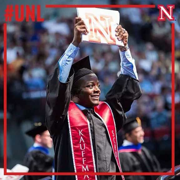 Jones Scholar LeRoy Ford graduates from UNL in 2014.
