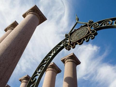 University of Nebraska-Lincoln gate and columns